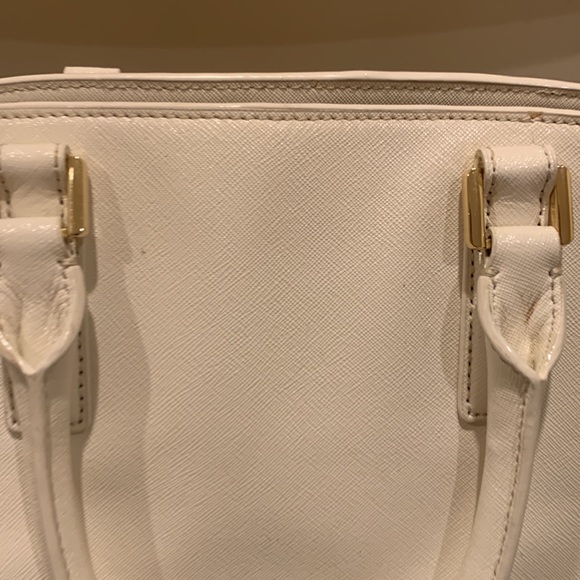 Robinson Saffiano Open-Top Dome Satchel Bag - Picture 8 of 12